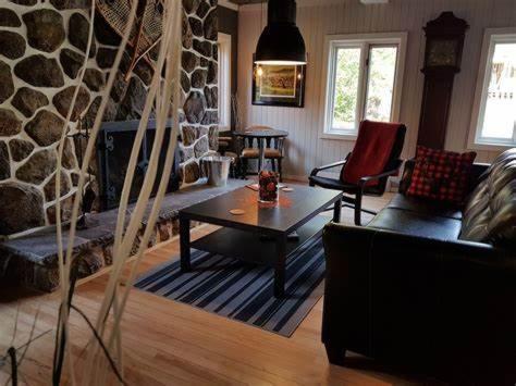 Hotel Far Hills Val-Morin エクステリア 写真